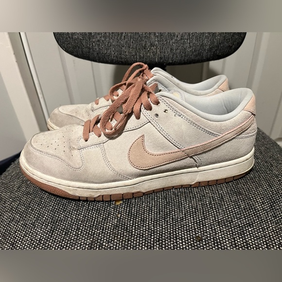 Nike Dunks Low “Fossil Rose” - Picture 2 of 4